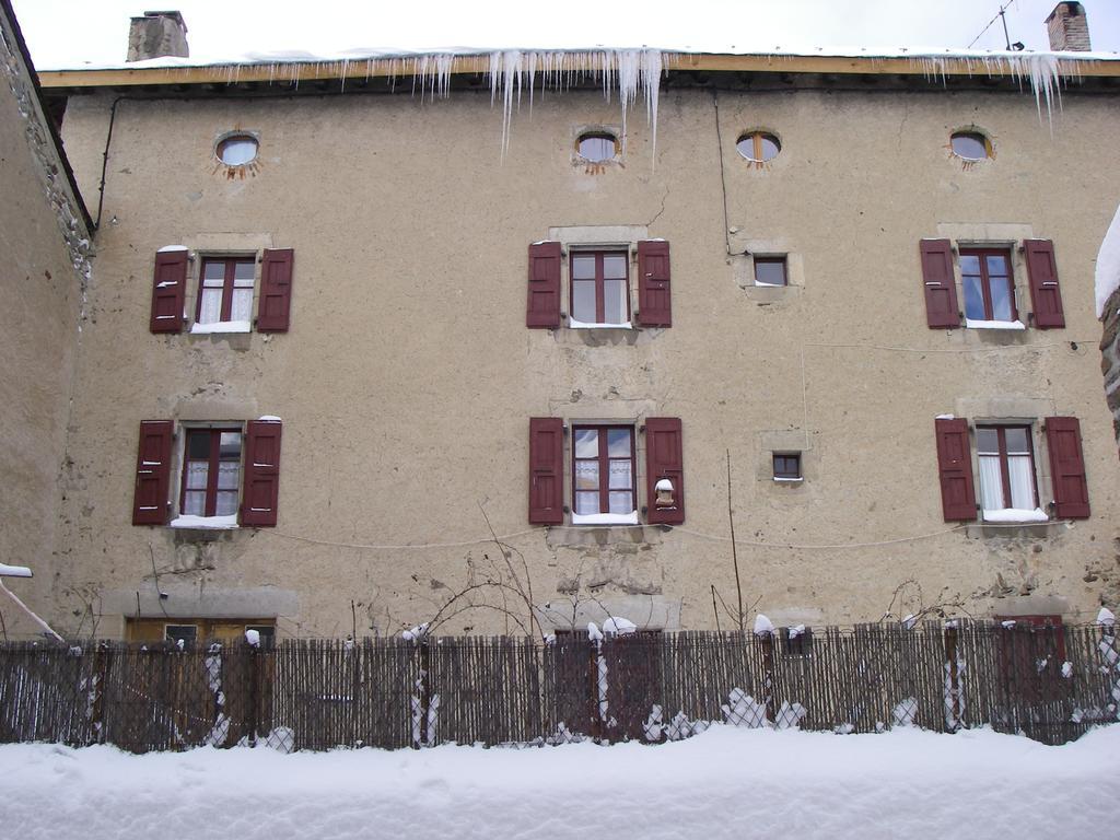 La Maison Bleue La Cabanasse Dış mekan fotoğraf